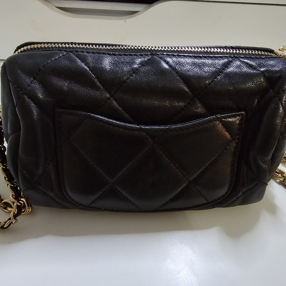 *SOLD*Chanel Messenger Lambskin Pearl Chain Mint Condition w Box - Picture 6 of 6